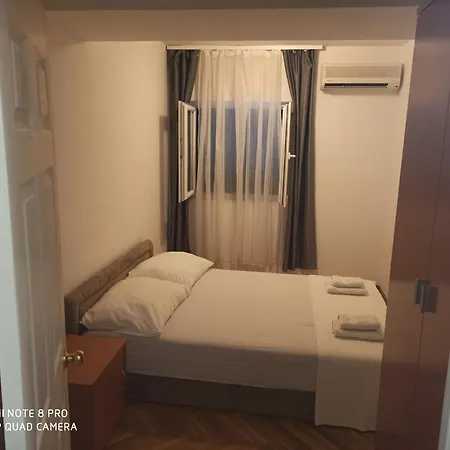 Apartments Zo Makarska Room photo