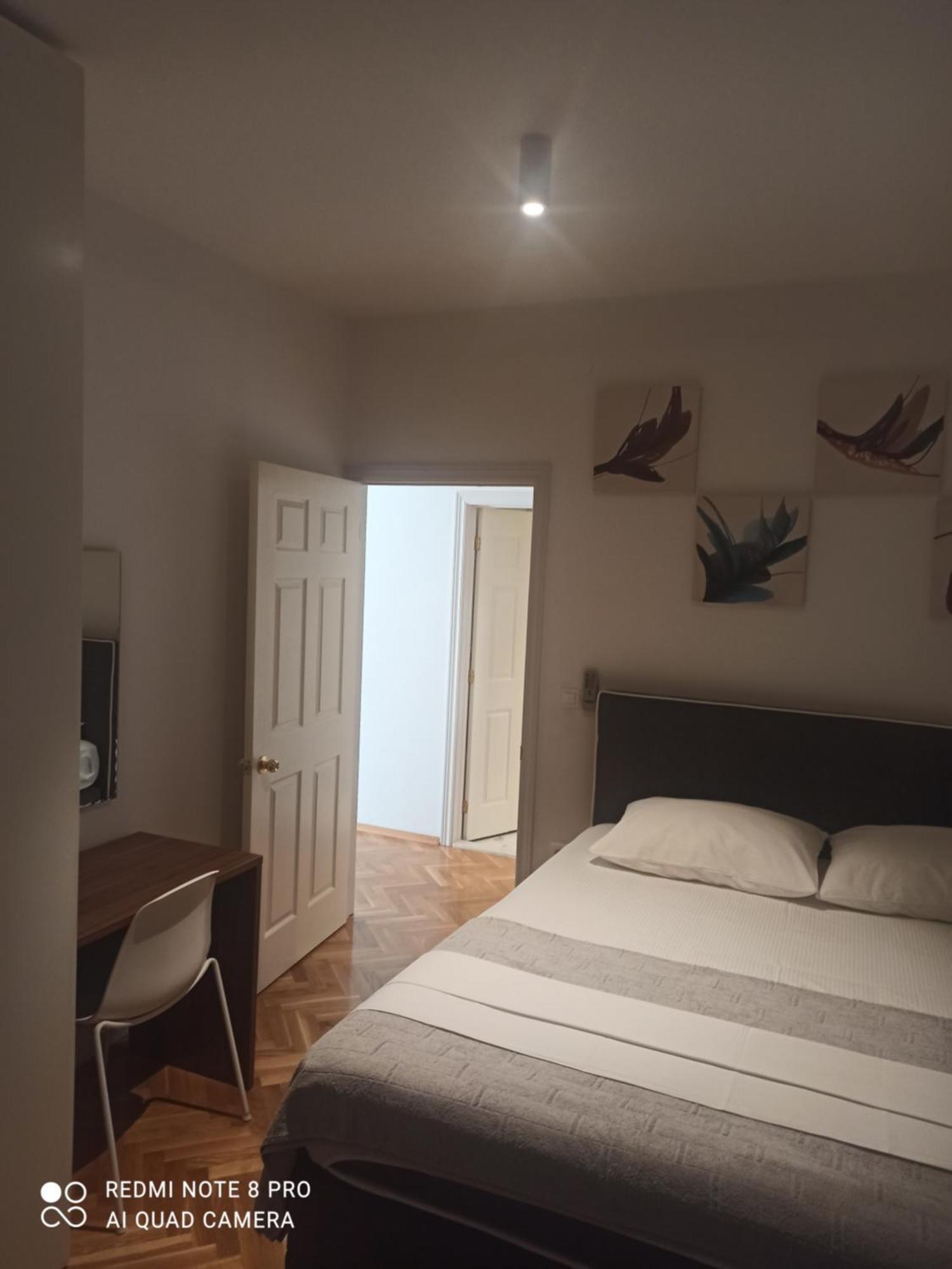 Zo Apartment